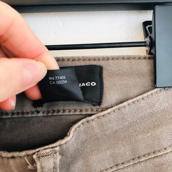 Club Monaco Gray Zipper Jeans - Picture 5 of 15